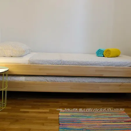 Pixel 아파트 *